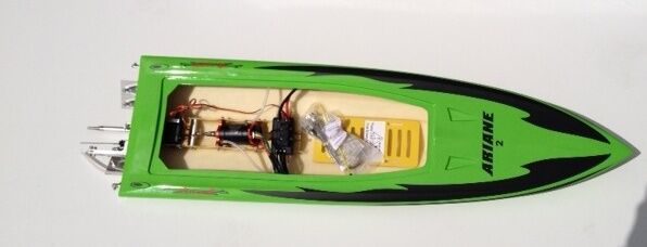 ariane rc boat